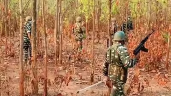 Chhattisgarh: 3 Maoists killed Chhattisgarh: 3 Maoists killed