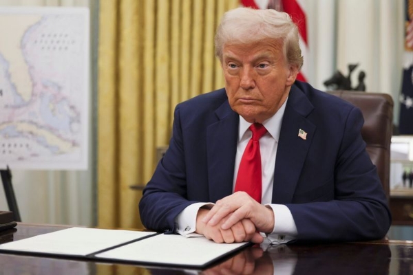 रशियासोबत व्यापार करणाऱ्या देशांवर निर्बंध लादण्यासाठी ट्रम्प प्रशासन लवकरच नवीन कायदा आणणार रशियासोबत व्यापार करणाऱ्या देशांवर निर्बंध लादण्यासाठी ट्रम्प प्रशासन लवकरच नवीन कायदा आणणार