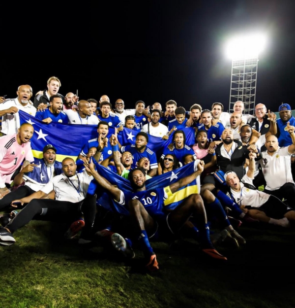 कुराकाओ विश्वचषकासाठी पात्र ठरणारा सर्वात कमी लोकसंख्येचा देश कुराकाओ विश्वचषकासाठी पात्र ठरणारा सर्वात कमी लोकसंख्येचा देश