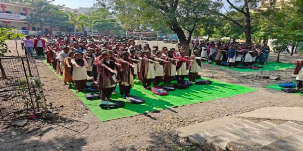 नांदेडमध्ये नशामुक्त भारत अभियानानिमित्त नशामुक्तीची शपथ