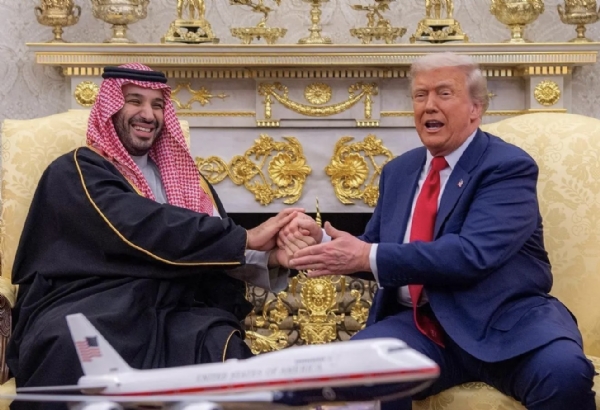 अमेरिका सौदी अरेबियाला इस्रायलसारखी एफ-३५ लढाऊ विमाने देणार अमेरिका सौदी अरेबियाला इस्रायलसारखी एफ-३५ लढाऊ विमाने देणार