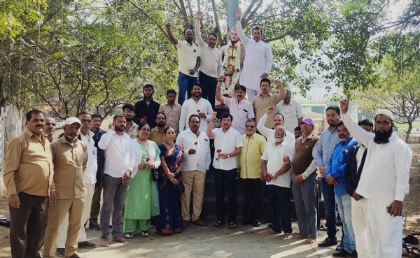 स्वर्गीय इंदिराजी गांधी यांचे नेतृत्व विश्वव्यापी होते. - छाजेड स्वर्गीय इंदिराजी गांधी यांचे नेतृत्व विश्वव्यापी होते. - छाजेड