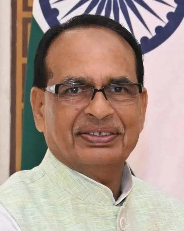 मयंक गांधी यांच्या सेवाभावी संस्थेने आयोजीत केलेल्या कृषी मेळाव्याचे उद्घाटन मयंक गांधी यांच्या सेवाभावी संस्थेने आयोजीत केलेल्या कृषी मेळाव्याचे उद्घाटन