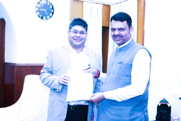 एआयडीच्या अध्यक्षांनी घेतली देवेंद्र फडणवीसांची भेट