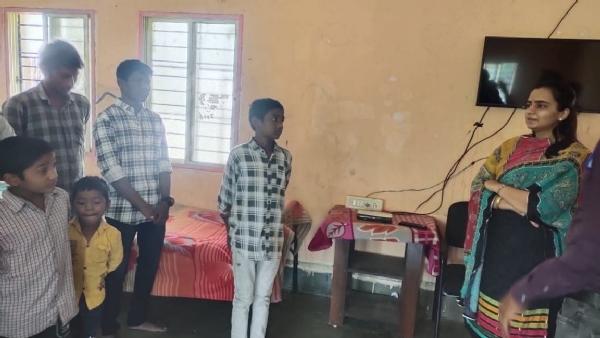 जिल्हाधिकारी आशिमा मित्तल