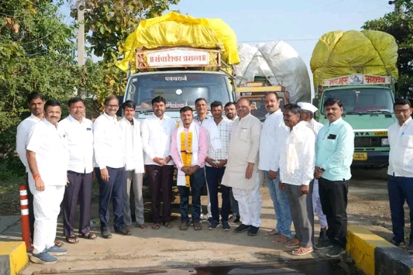करम येथे सीसीआय कापूस खरेदी केंद्राचा शुभारंभ; शेतकऱ्यांसाठी दिलासादायक निर्णय करम येथे सीसीआय कापूस खरेदी केंद्राचा शुभारंभ; शेतकऱ्यांसाठी दिलासादायक निर्णय