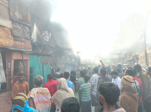 गंजमाळ येथील श्रमिक नगर झोपडपट्टीत आग