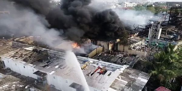 पाकिस्तानात रासायनिक कारखान्यात बॉयलरचा भीषण स्फोट; १५ जणांचा मृत्यू