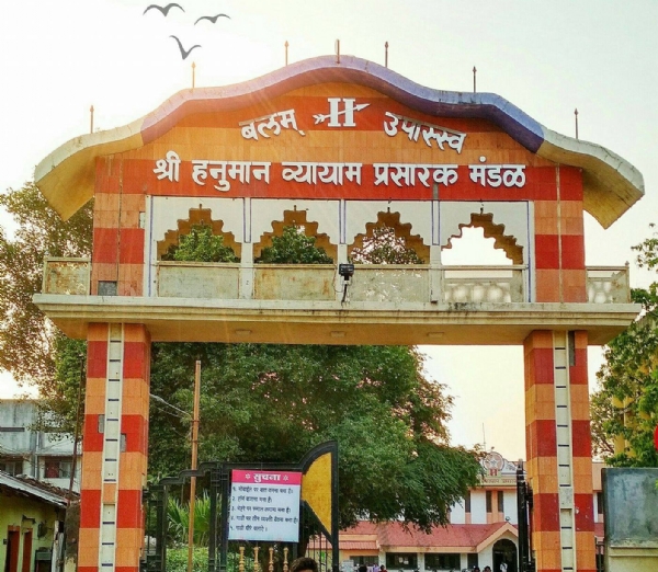 हव्याप्र मंडळाला हिंदी विद्यापीठ कुलगुरूंची सदिच्छा भेट