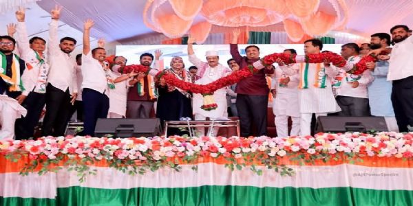 लातूर :औसा शहराच्या विकासाला गती द्या- अजित पवार