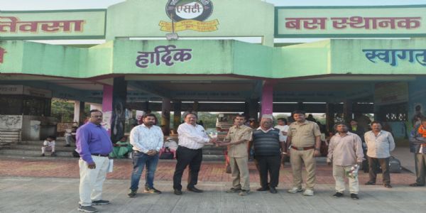तिवसा एसटी बसस्थानकाची स्वच्छ सर्वेक्षणात चमकदार कामगिरी