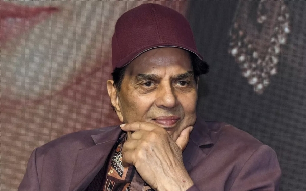 धर्मेंद्रजींचे निधन म्हणजे भारतीय सिनेमातील एका युगाचा अंत- पंतप्रधान मोदी