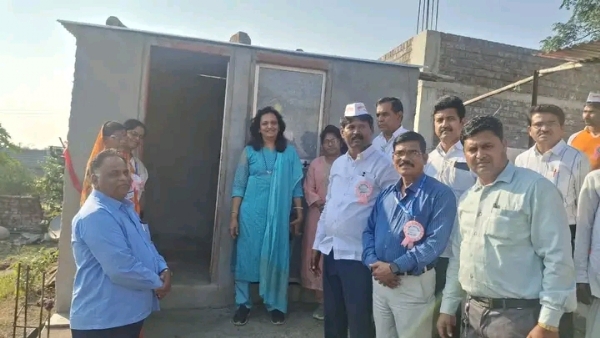 जिल्ह्यात “हमारा शौचालय, हमारा भविष्य” मोहिमेला वेग — सीईओ रश्मी खांडेकर यांचे आवाहन