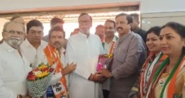 खोपोलीत तटकरे यांची धाव—परिवर्तन विकास आघाडीला “राजकीय ऑक्सिजन”; प्रतिस्पर्ध्यांचे चक्रावलेले चेहरे