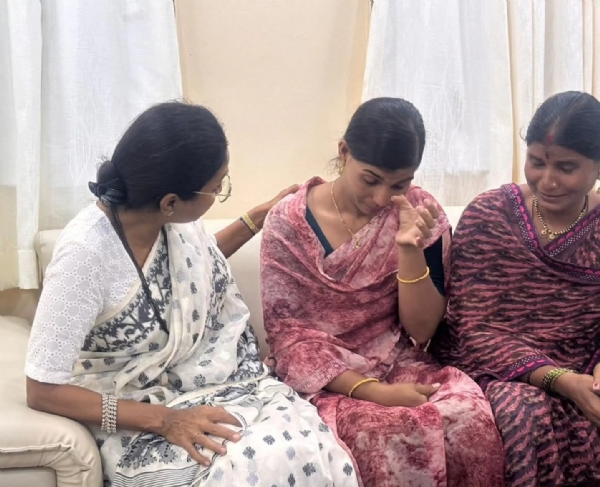 खासदार सुळे