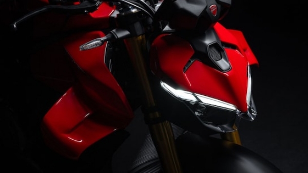 Ducati Streetfighter V4 Series
