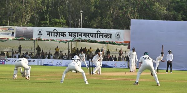 सौराष्ट्र तिसऱ्या दिवशी १ बाद १६५, हार्विक देसाई व जय गोहिलची नाबाद अर्धशतके