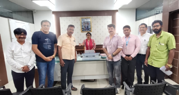 केशवराव भोसले नाट्यगृहाच्या पुनर्बांधणीबाबत बैठक केशवराव भोसले नाट्यगृहाच्या पुनर्बांधणीबाबत बैठक