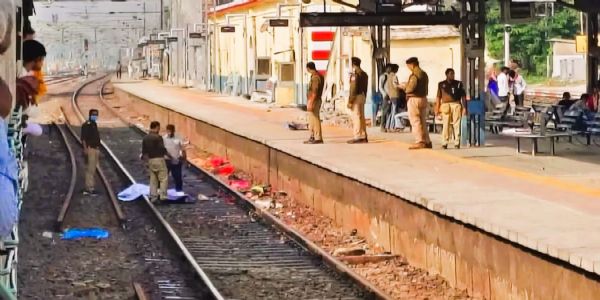 उत्तरप्रदेश : रेल्वेच्या धडकेत 6 जणांचा मृत्यू