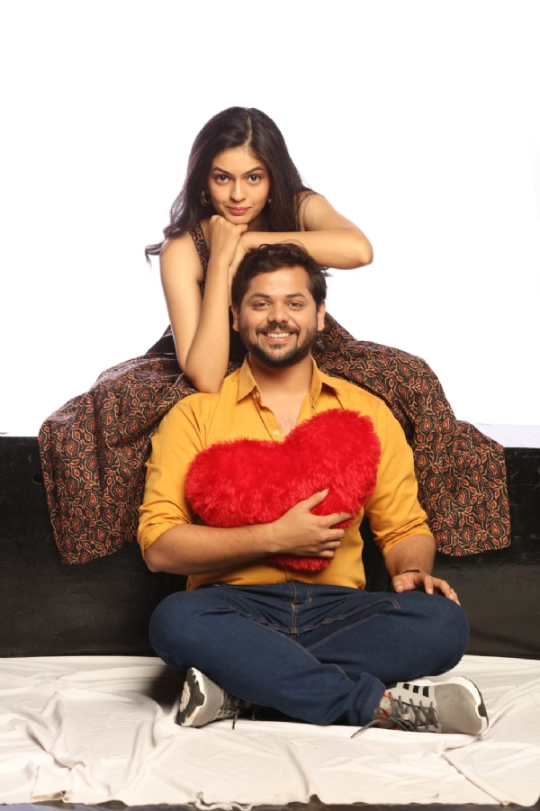 लागली पैज? नाटकातून रुमानी खरे आणि यशोमन आपटे झळकणार एकत्र लागली पैज? नाटकातून रुमानी खरे आणि यशोमन आपटे झळकणार एकत्र