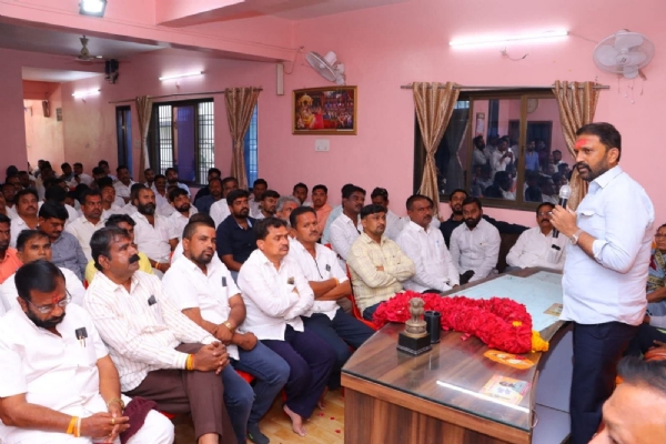 सरकारने शेतकऱ्यांना वाऱ्यावर सोडले : आ.डॉ.राहुल पाटील यांची टीका