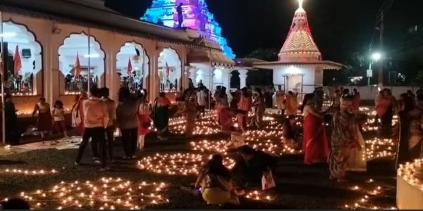 परभणीतील व्यंकटेश्वर मंदिरात त्रिपुरी पौर्णिमेनिमित्त भव्य दीपोत्सव
