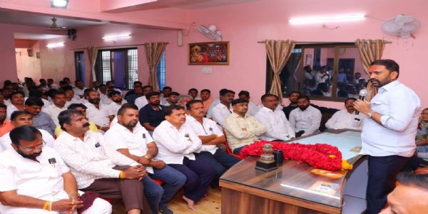 सरकारने शेतकऱ्यांना वाऱ्यावर सोडले : आ.डॉ.राहुल पाटील