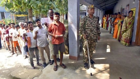 बिहार विधानसभा : पहिल्या टप्प्यात विक्रमी ६०.१८ टक्के मतदान