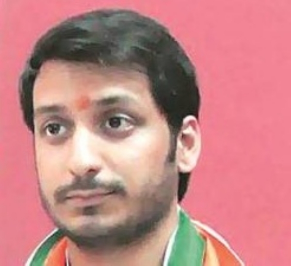 पार्थ पवार