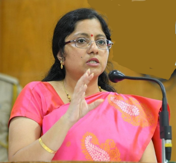 अमरावती विभागात अतिवृष्टीने बाधित शेतकऱ्यांसाठी 2,034 कोटीचा मदत निधी मंजूर अमरावती विभागात अतिवृष्टीने बाधित शेतकऱ्यांसाठी 2,034 कोटीचा मदत निधी मंजूर