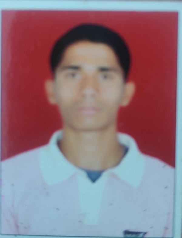 लोहशिंगवे गावात बिबट्याच्या हल्ल्यात युवक ठार .. ग्रामस्थ संतप्त, “ठोस निर्णयाशिवाय मृतदेह स्वीकारणार नाही” लोहशिंगवे गावात बिबट्याच्या हल्ल्यात युवक ठार .. ग्रामस्थ संतप्त, “ठोस निर्णयाशिवाय मृतदेह स्वीकारणार नाही”