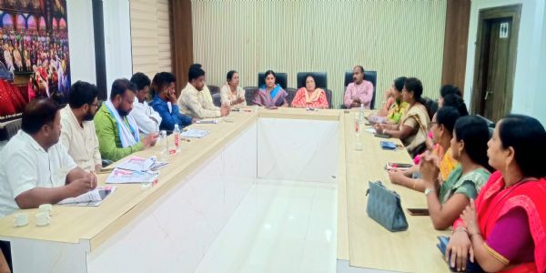 अकोला : चाकणकरांच्या विरोधात सोमवारी आंदोलन