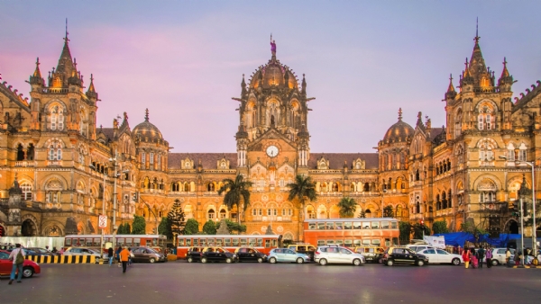 सीएसटी स्टेशन मुंबई सीएसटी स्टेशन मुंबई