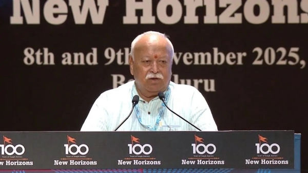 डॉ. मोहन भागवत, बंगळुरू येथे मार्गदर्शन करताना