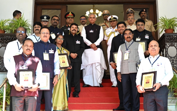 मुंबई मुंबई