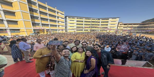 हेमंत ढोमे यांच्या शाळेत पार पडला ‘क्रांतिज्योती विद्यालय – मराठी माध्यम’ चा संगीत अनावरण सोहळा