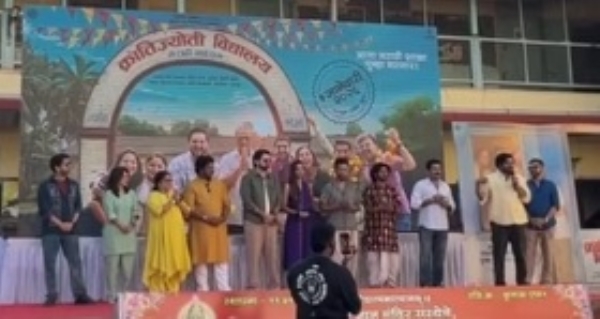 अभिनव ज्ञान मंदिरात विद्यार्थ्यांचा जल्लोष; ‘क्रांतिज्योती विद्यालय’चे गाणे प्रसिद्ध अभिनव ज्ञान मंदिरात विद्यार्थ्यांचा जल्लोष; ‘क्रांतिज्योती विद्यालय’चे गाणे प्रसिद्ध
