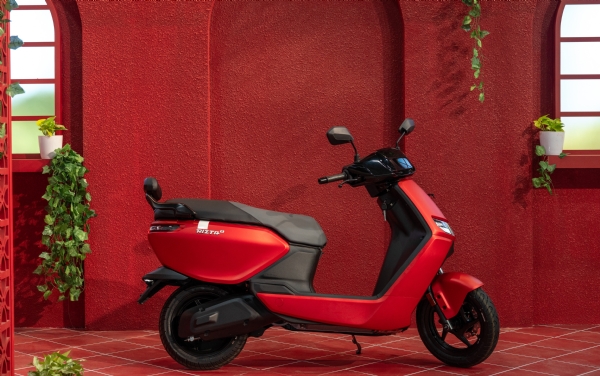 एथर रिझ्टाने 2 लाख स्कूटर विक्रीचा गाठला टप्पा