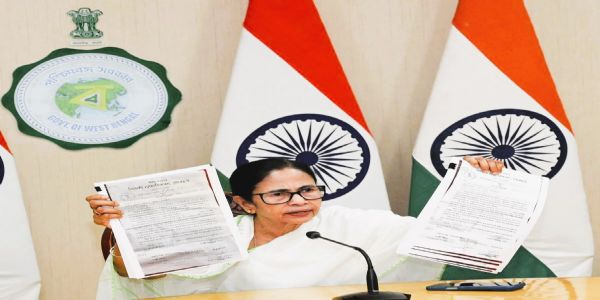पश्चिम बंगालमध्ये मतदार यादीतून 58 लाख नावे वगळली