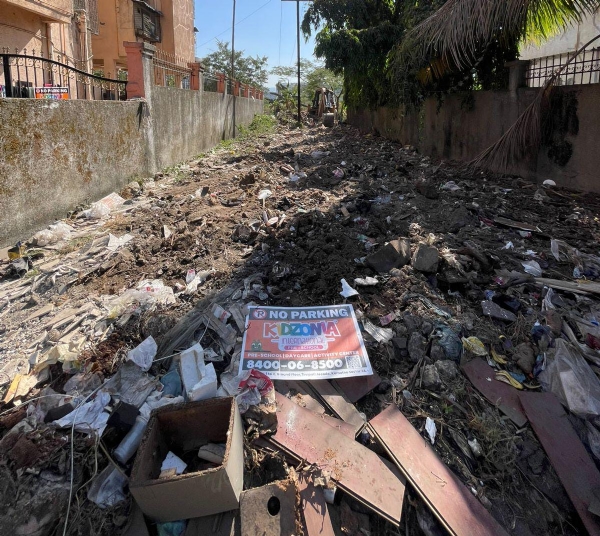 घाणीच्या विळख्यातून मुक्तता; कामोठ्यात सामाजिक बांधिलकीचे उदाहरण घाणीच्या विळख्यातून मुक्तता; कामोठ्यात सामाजिक बांधिलकीचे उदाहरण