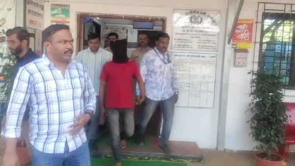 गुगल जाहिरातींच्या आड सायबर फसवणूक; गुगल जाहिरातींच्या आड सायबर फसवणूक;