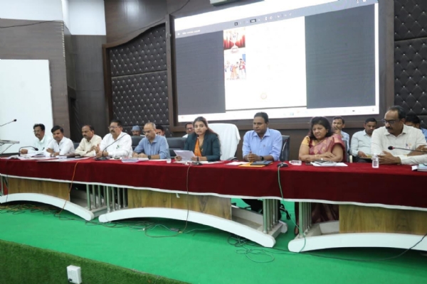 भाविकांसाठी सर्वांगीण सुविधा मुख्य कार्यकारी अधिकारी मेघना कावली यांची माहिती भाविकांसाठी सर्वांगीण सुविधा मुख्य कार्यकारी अधिकारी मेघना कावली यांची माहिती