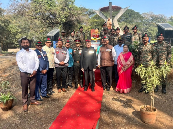 कॅप्टन शंकर सखाराम वाळकर यांना अभिवादन