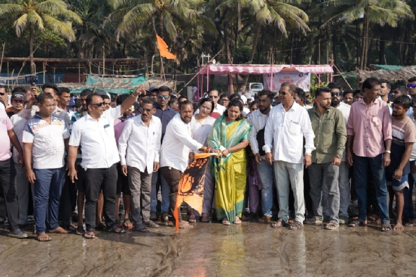 किहीम येथे भव्य बैलगाडा शर्यत; १२३ गाड्यांतून संदीप म्हात्रे अव्व