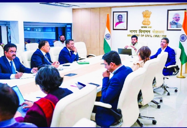 इंडिगो प्रकरणी संसदीय समितीच्या बैठकीचा फोटो इंडिगो प्रकरणी संसदीय समितीच्या बैठकीचा फोटो