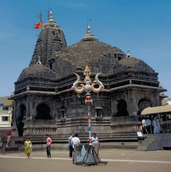 त्र्यंबकेश्वर येथील कुशावर्त कुंड जलशुद्धीकरण प्रकल्पाच्या कामास मिळणार गती , संपूर्ण कुंड तीन तासात होणार स्वच्छ  - कुंभमेळा आयुक्त शेखर सिंह