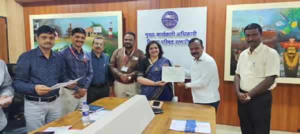 जिल्हा परिषद मुख्य कार्यकारी अधिकाऱ्यांकडून अभिनंदन