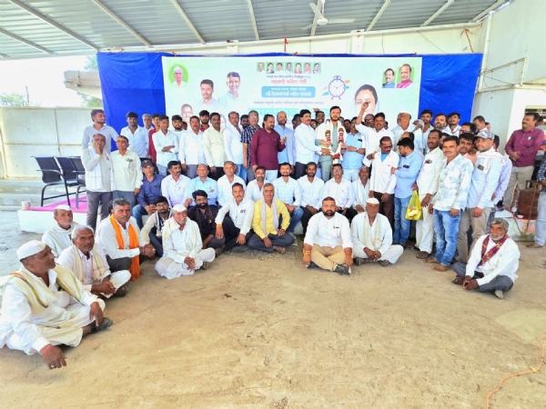 बंजारा समाजाला अनुसूचित जमाती प्रवर्गाच्या सवलती देण्याची मागणी केली