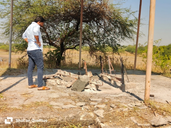 रावळेपाड्यातील स्मशानभूमीची दयनीय अवस्था; मनसेकडून आंदोलनाचा इशारा