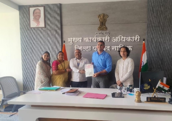 ते देताय एकमेकांना सौभाग्याचं शपथपत्र कायम साथ देण्यासाठी